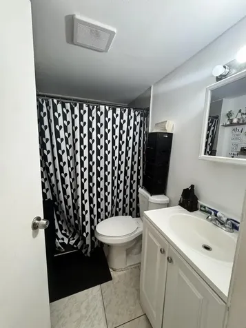 101 NE 41st Street Oakland Park FL 33334