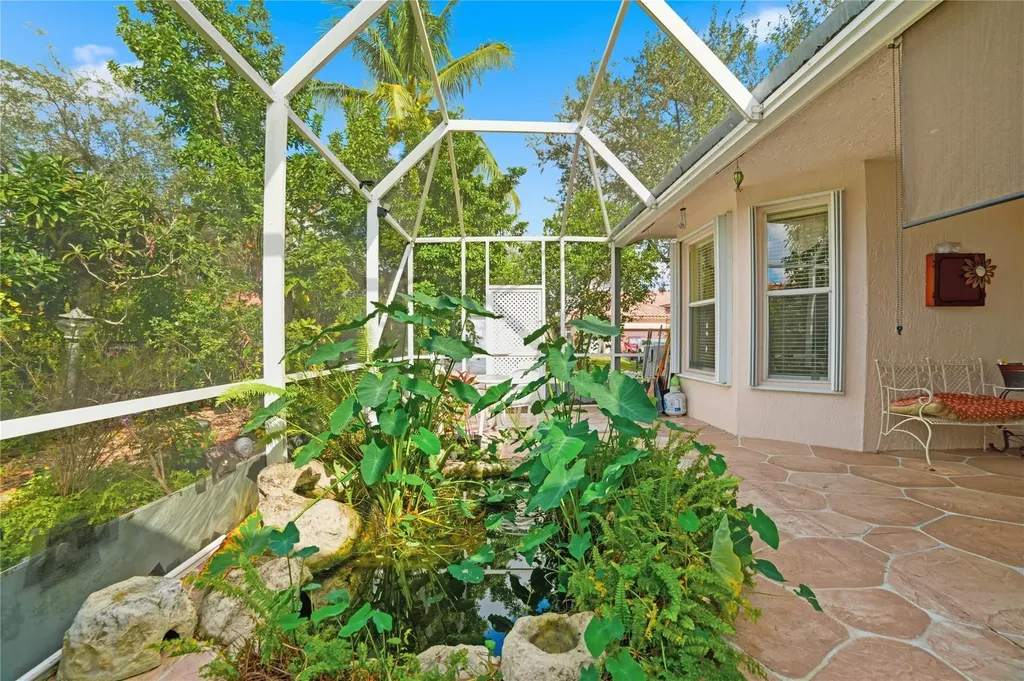 5374 NW 57th Avenue Coral Springs FL 33067