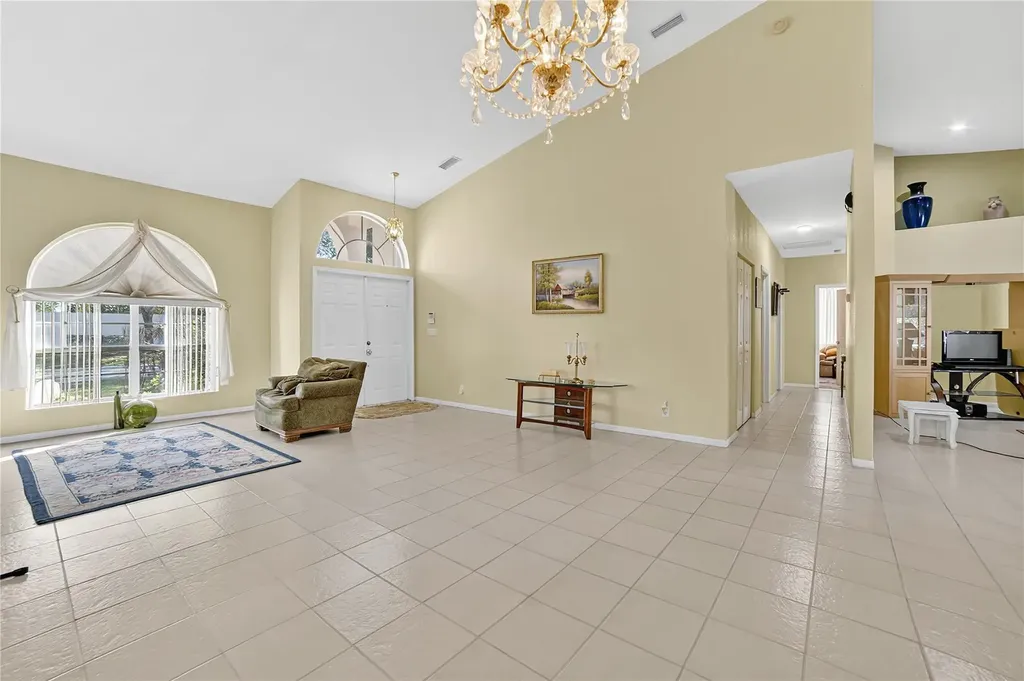 5374 NW 57th Avenue Coral Springs FL 33067