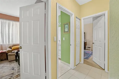 5374 NW 57th Avenue Coral Springs FL 33067