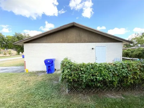 8160 SW 6th Street North Lauderdale FL 33068
