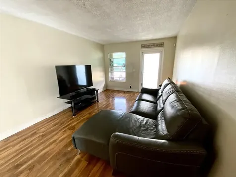 8160 SW 6th Street North Lauderdale FL 33068
