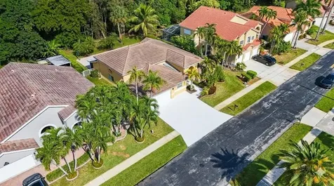 19775 NW 10th Street Pembroke Pines FL 33029