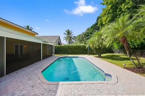 19775 NW 10th Street Pembroke Pines FL 33029