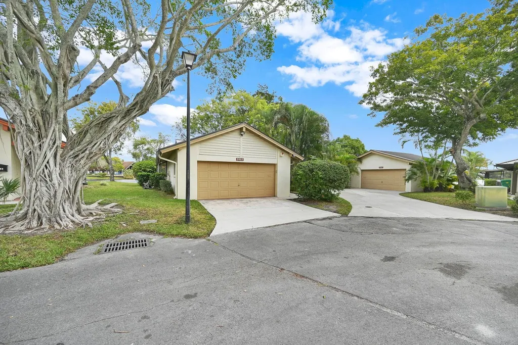 3465 Spring Bluff Place Lauderhill FL 33319