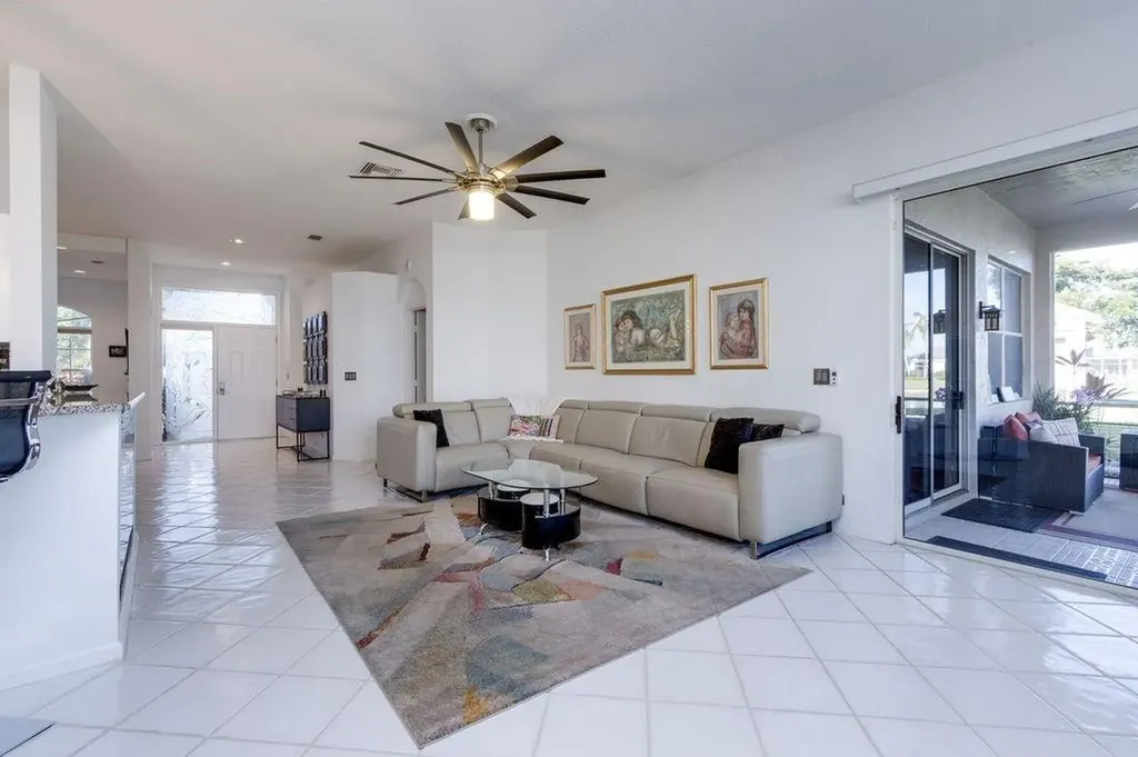 8910 Brittany Lakes Drive Boynton Beach FL 33472