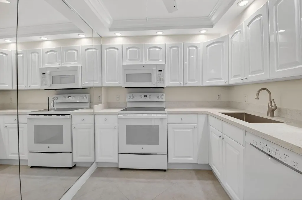4505 S Ocean Boulevard Highland Beach FL 33487