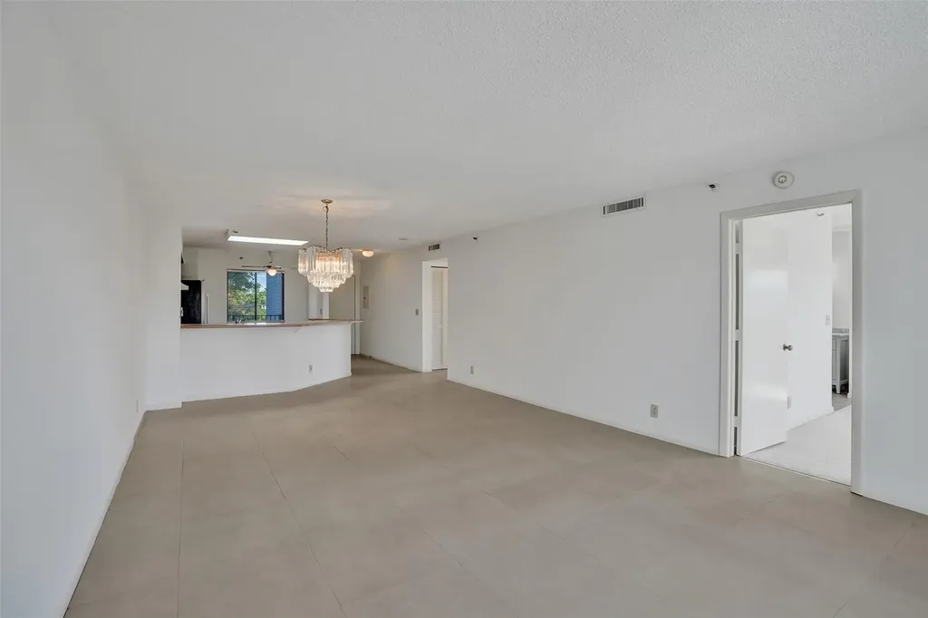2221 Cypress Island Drive Pompano Beach FL 33069