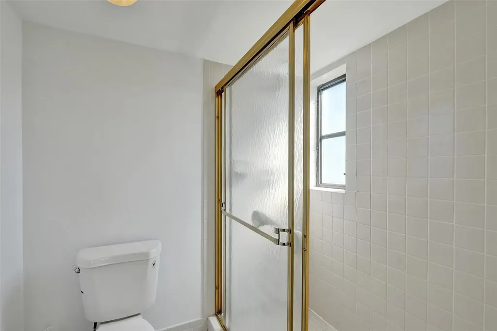 2221 Cypress Island Drive Pompano Beach FL 33069