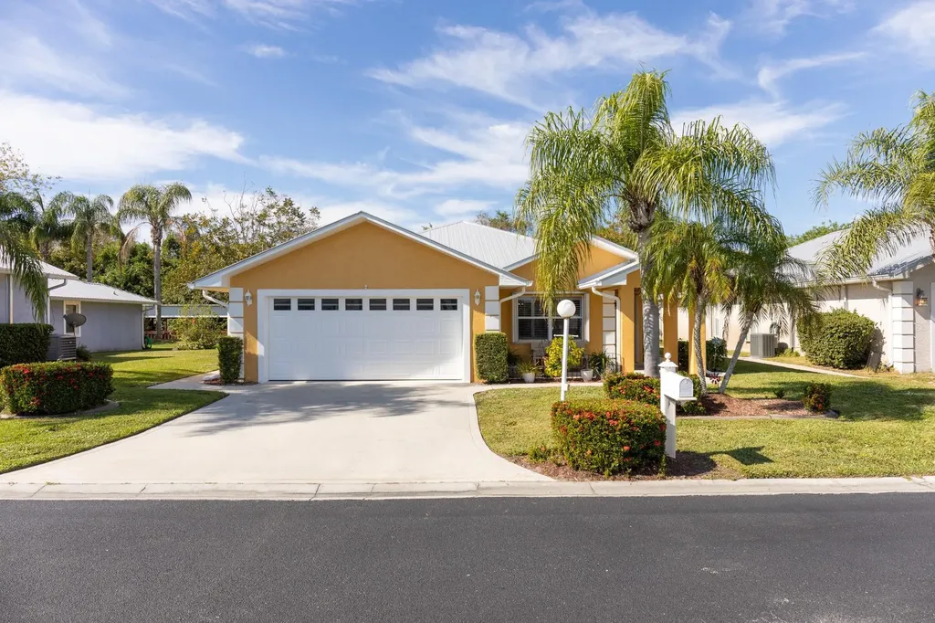 2625 SE 6th Avenue Okeechobee FL 34974