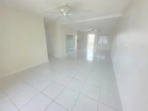 2131 NE 42nd Court Lighthouse Point FL 33064