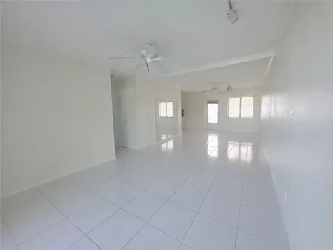 2131 NE 42nd Court Lighthouse Point FL 33064