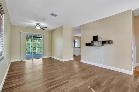 11567 N Open Court Cooper City FL 33026