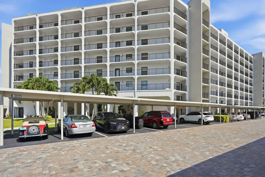 1629 Riverview Road Deerfield Beach FL 33441