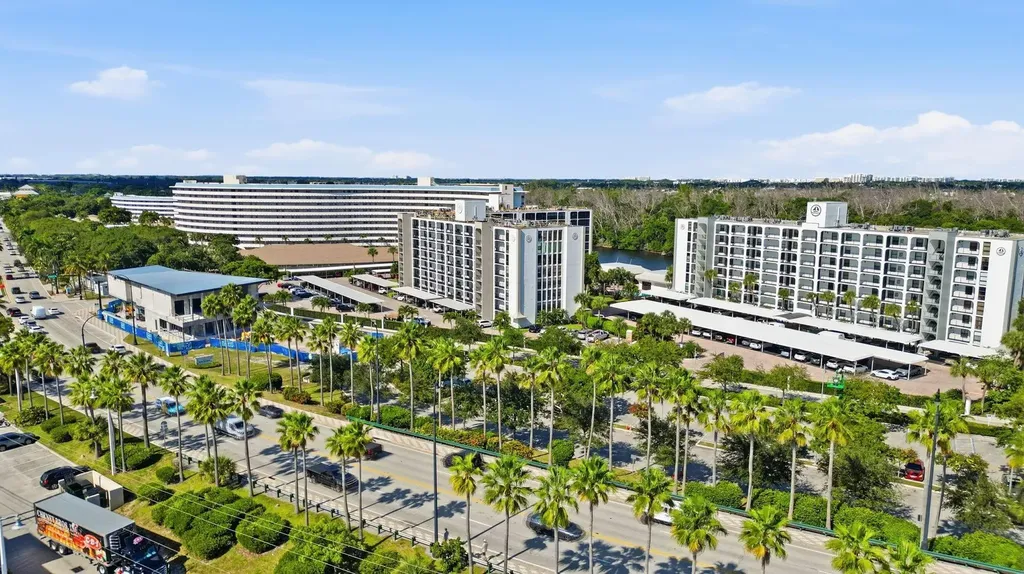 1629 Riverview Road Deerfield Beach FL 33441