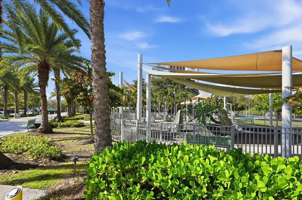 1629 Riverview Road Deerfield Beach FL 33441