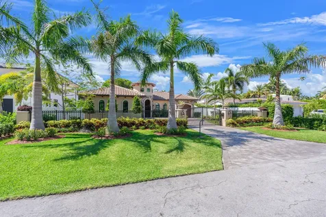 2500 NE 14th Street Fort Lauderdale FL 33304