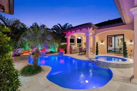 2500 NE 14th Street Fort Lauderdale FL 33304