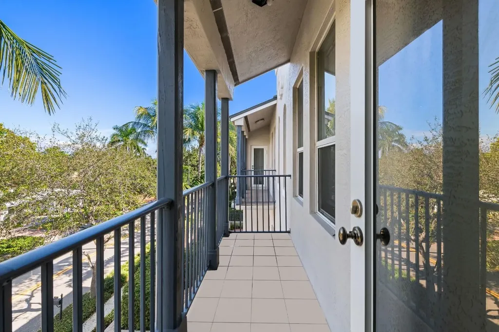 456 E Boca Raton Road Boca Raton FL 33432