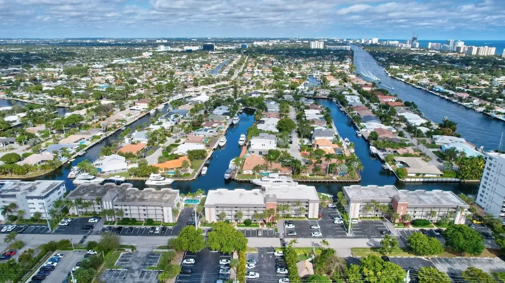 3111 NE 51st Street Fort Lauderdale FL 33308