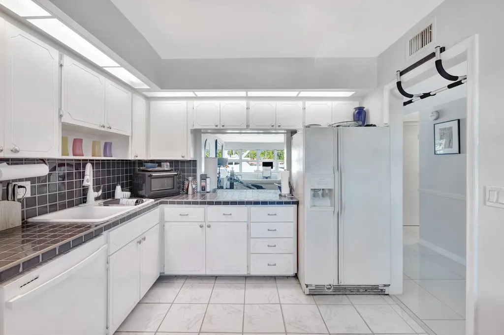 3111 NE 51st Street Fort Lauderdale FL 33308