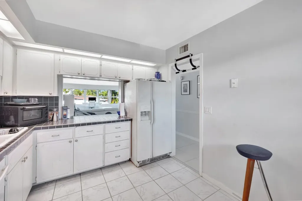 3111 NE 51st Street Fort Lauderdale FL 33308