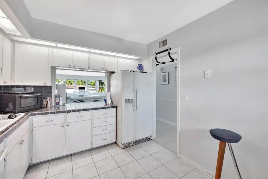 3111 NE 51st Street Fort Lauderdale FL 33308