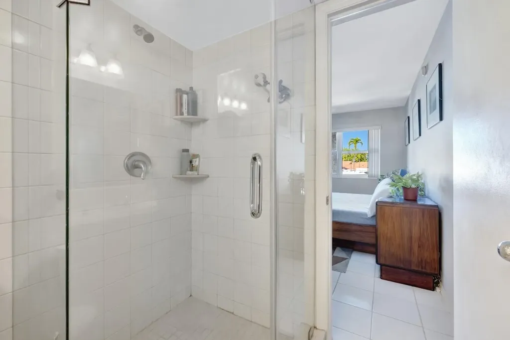 3111 NE 51st Street Fort Lauderdale FL 33308