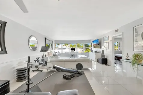 3111 NE 51st Street Fort Lauderdale FL 33308
