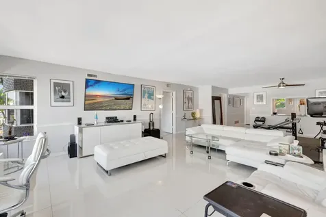 3111 NE 51st Street Fort Lauderdale FL 33308