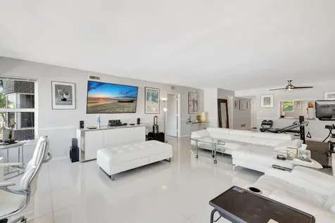 3111 NE 51st Street Fort Lauderdale FL 33308