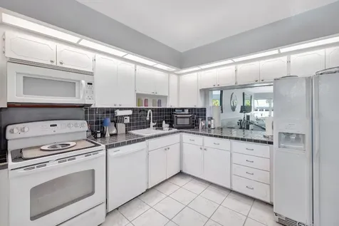 3111 NE 51st Street Fort Lauderdale FL 33308