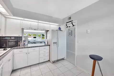 3111 NE 51st Street Fort Lauderdale FL 33308