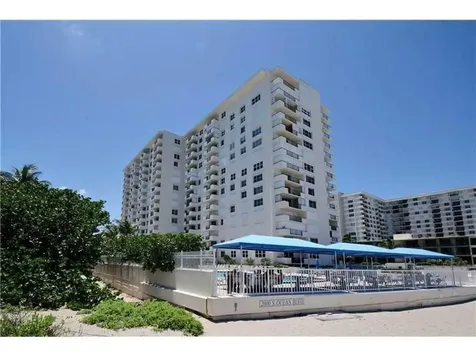 2000 S Ocean Boulevard Lauderdale By The Sea FL 33062