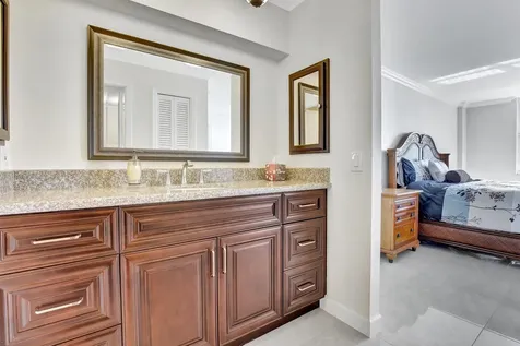 2000 S Ocean Boulevard Lauderdale By The Sea FL 33062