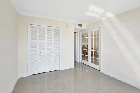 2000 S Ocean Boulevard Lauderdale By The Sea FL 33062