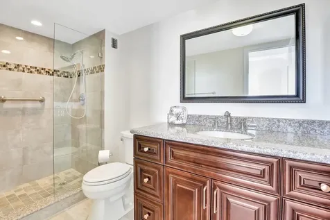 2000 S Ocean Boulevard Lauderdale By The Sea FL 33062