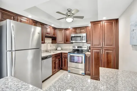 2000 S Ocean Boulevard Lauderdale By The Sea FL 33062