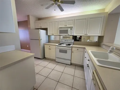 7763 Southampton Terrace Tamarac FL 33321