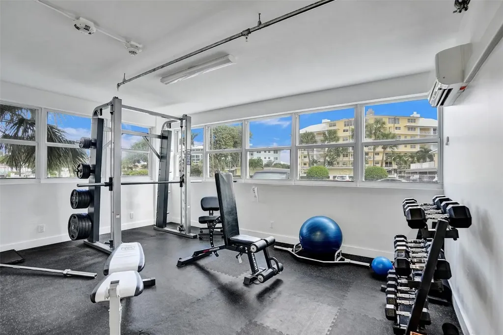 1920 S Ocean Drive Fort Lauderdale FL 33316