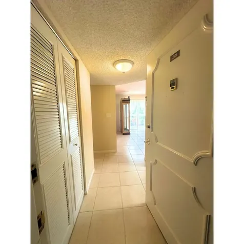 5190 E Sabal Palm Boulevard Tamarac FL 33319