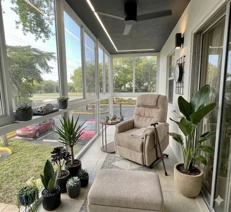 5190 E Sabal Palm Boulevard Tamarac FL 33319