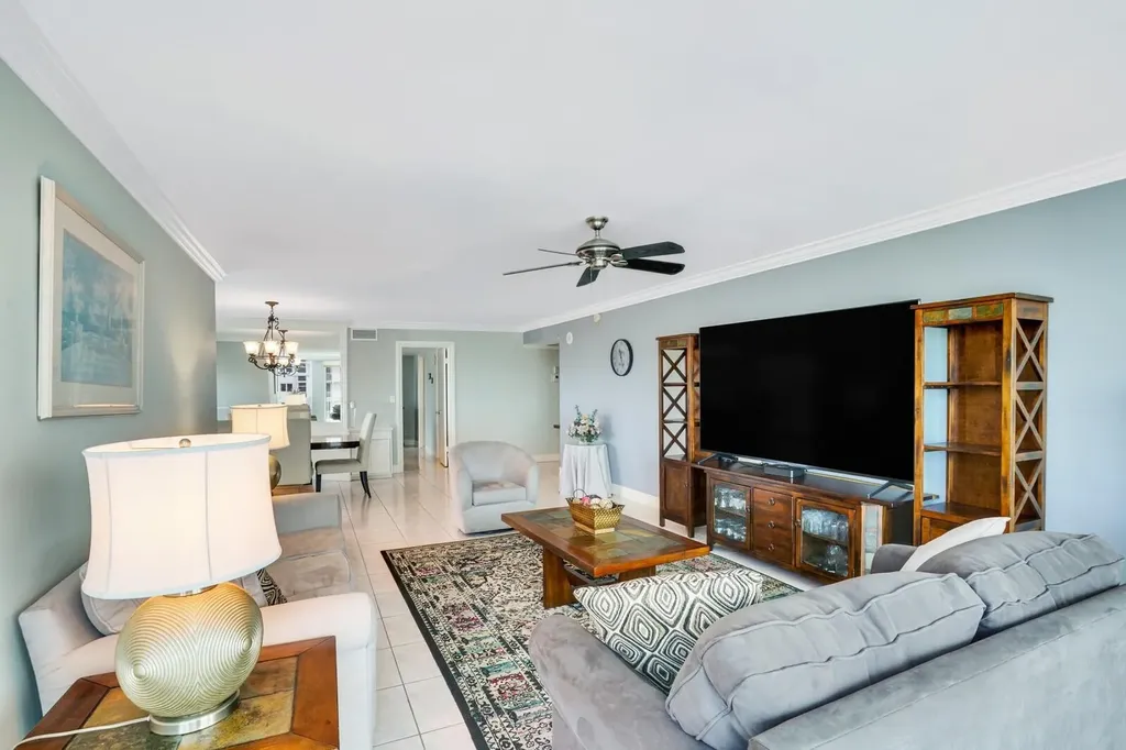 1360 S Ocean Boulevard Pompano Beach FL 33062