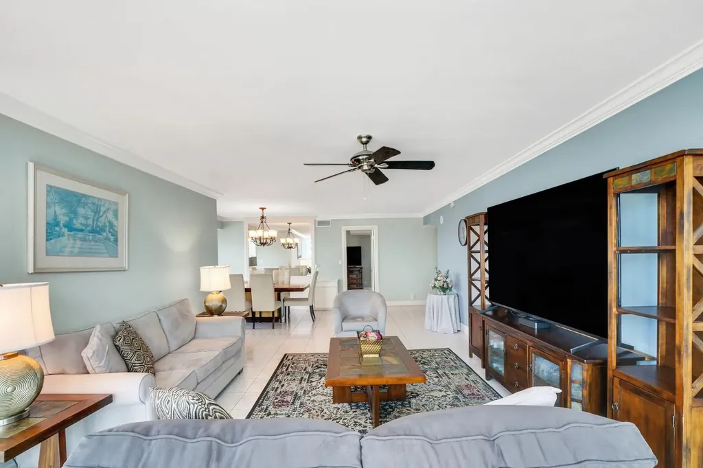 1360 S Ocean Boulevard Pompano Beach FL 33062