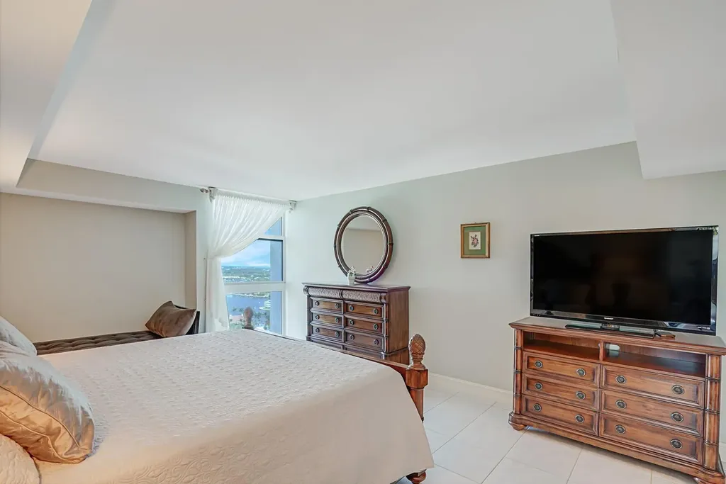 1360 S Ocean Boulevard Pompano Beach FL 33062