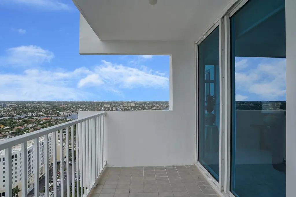 1360 S Ocean Boulevard Pompano Beach FL 33062