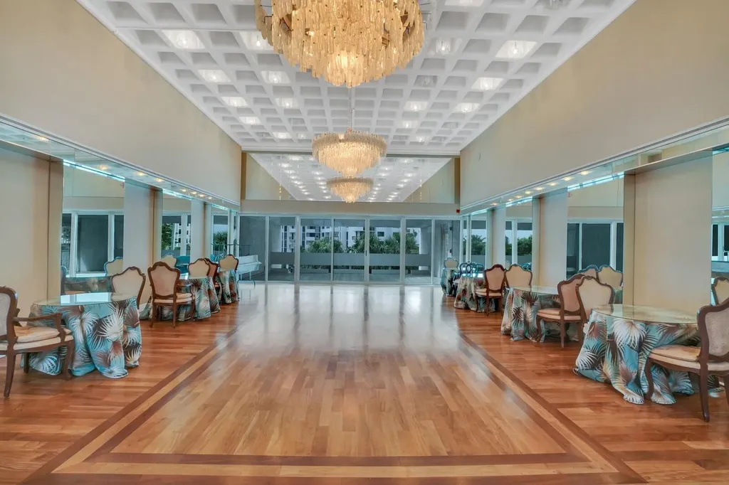 1360 S Ocean Boulevard Pompano Beach FL 33062