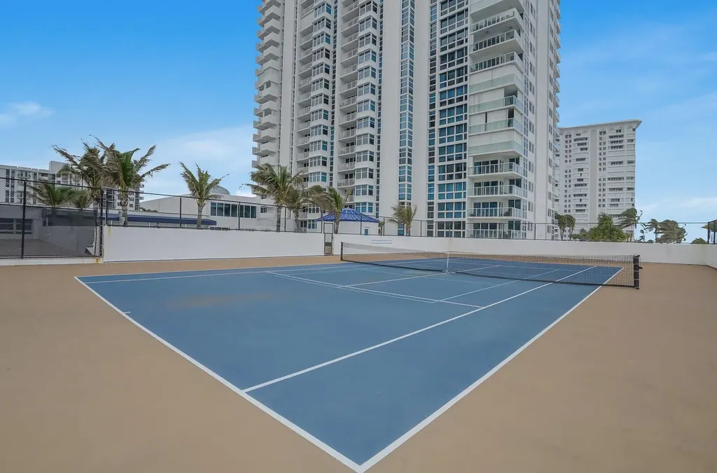 1360 S Ocean Boulevard Pompano Beach FL 33062
