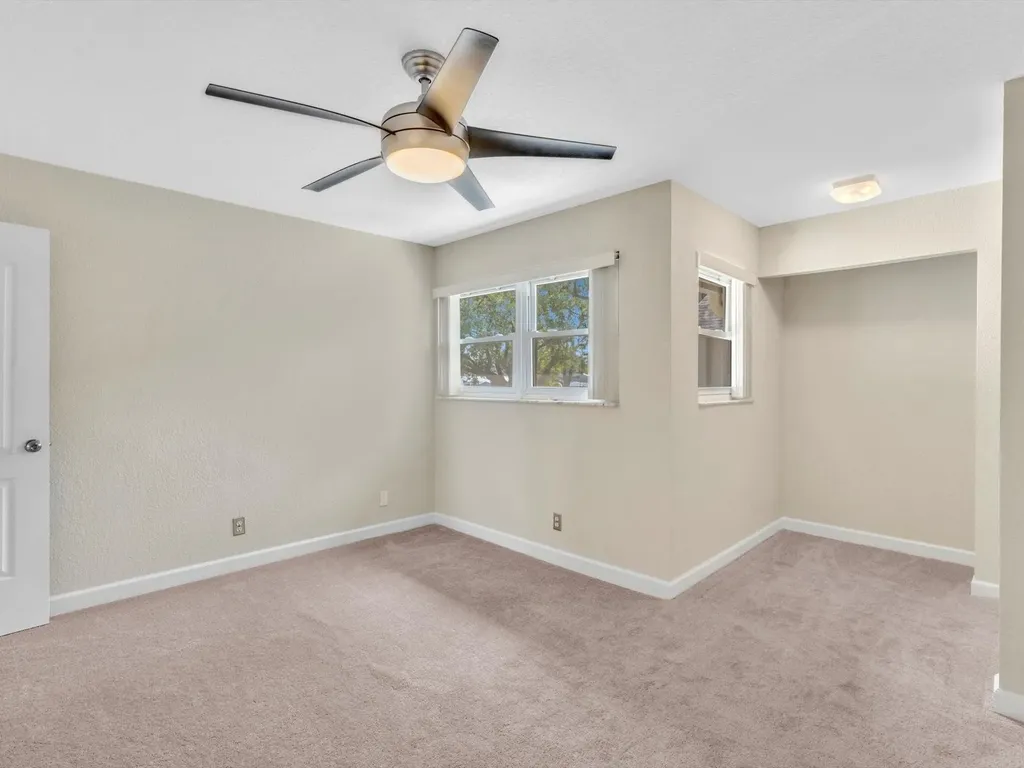 499 SE 13th Street Fort Lauderdale FL 33316