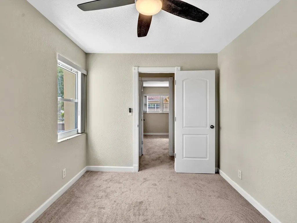 499 SE 13th Street Fort Lauderdale FL 33316